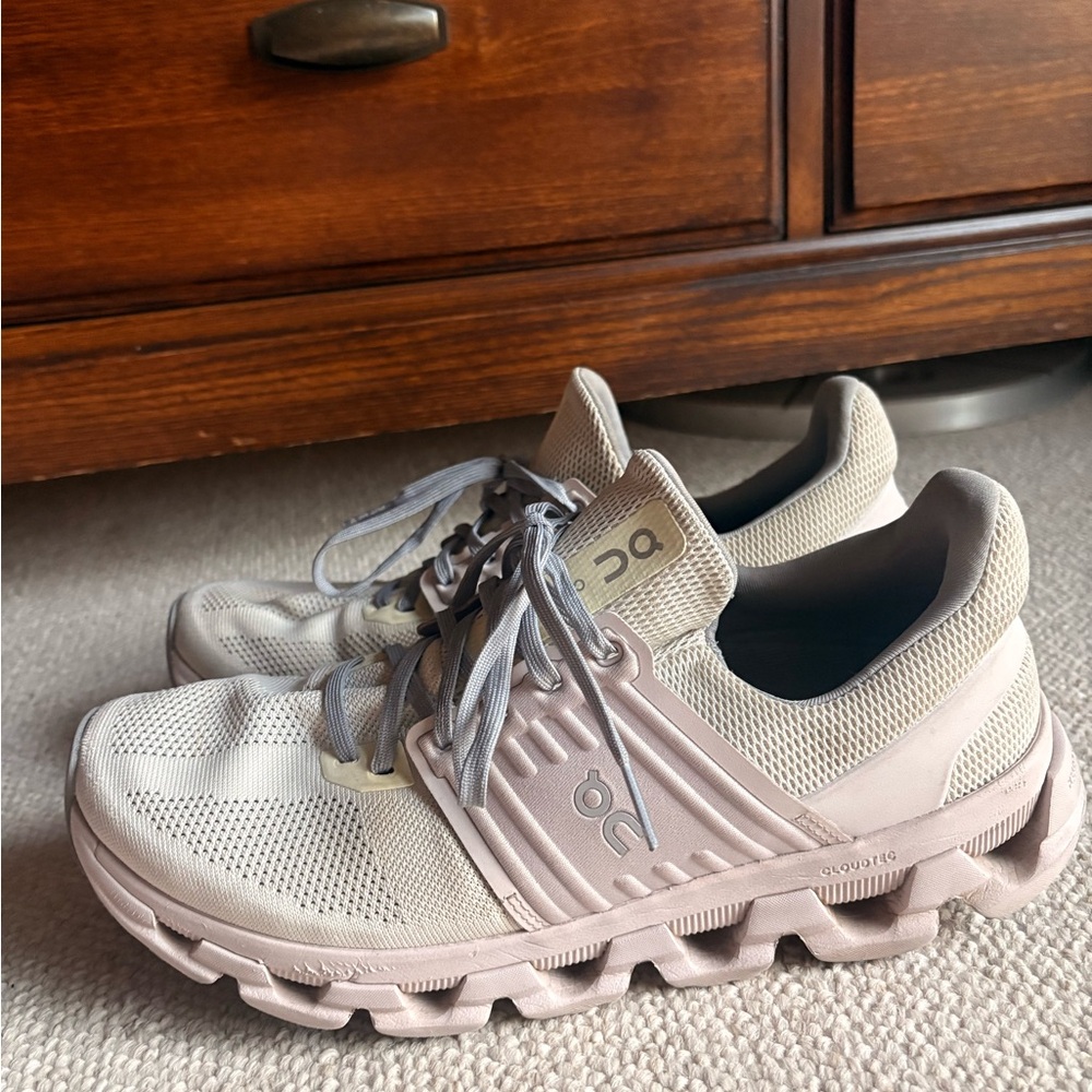On Running Women's Sneakers in Blush Pink and Gray
